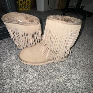 Kookaburra by UGG fringe boots